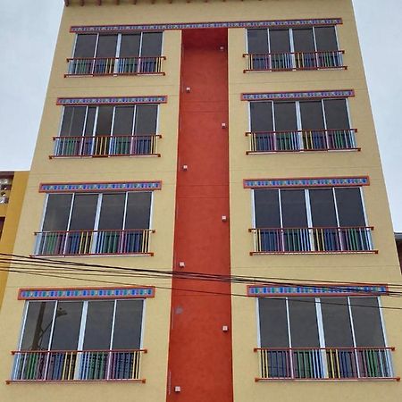 Apartamento Frente Al Malecon Guatapé Dış mekan fotoğraf